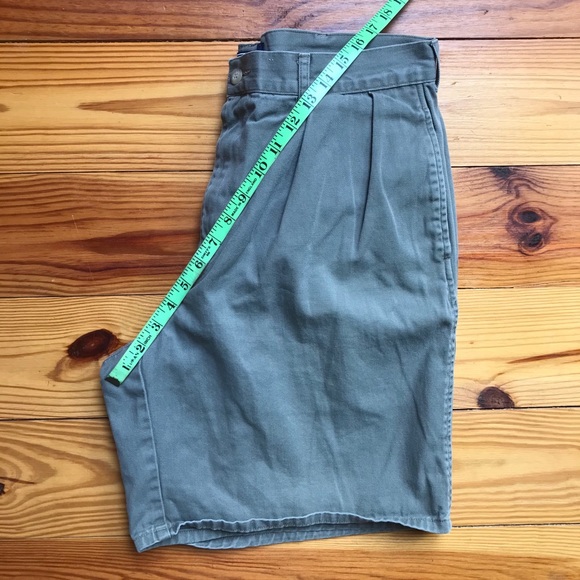 Polo Green Chino Shorts, GUC, 32 - Picture 8 of 11